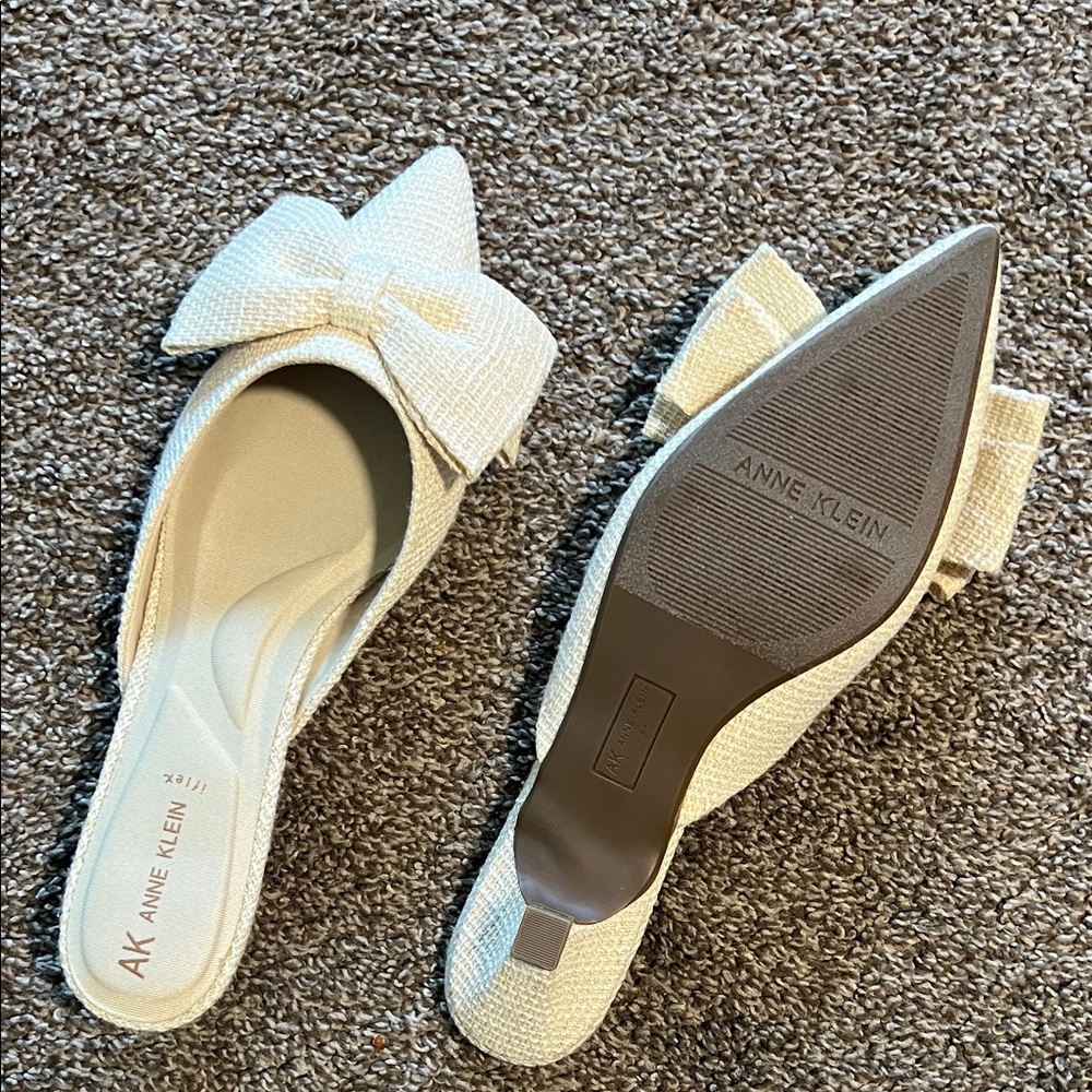 Anne Klein Cream Pointed-Toe Bow Mules - Picture 3 of 3
